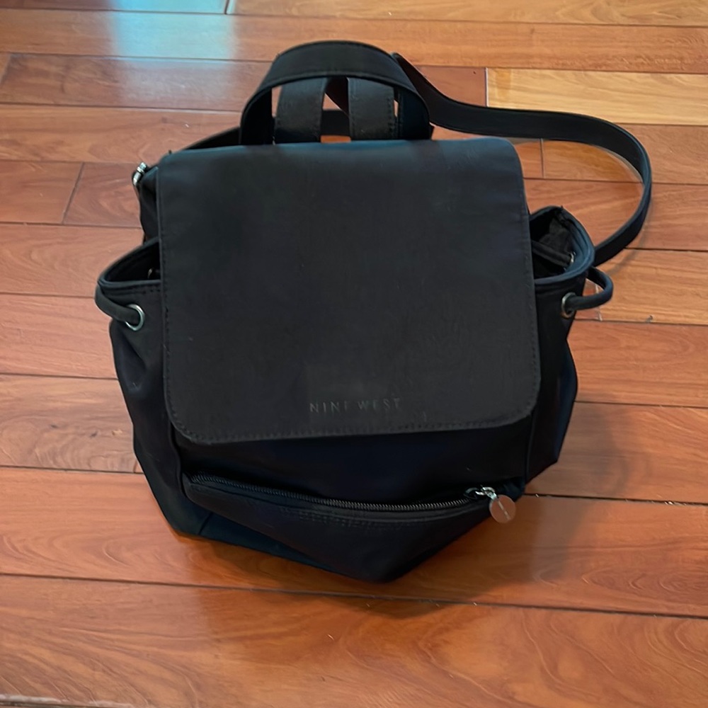 Mini Backpack w Wallet